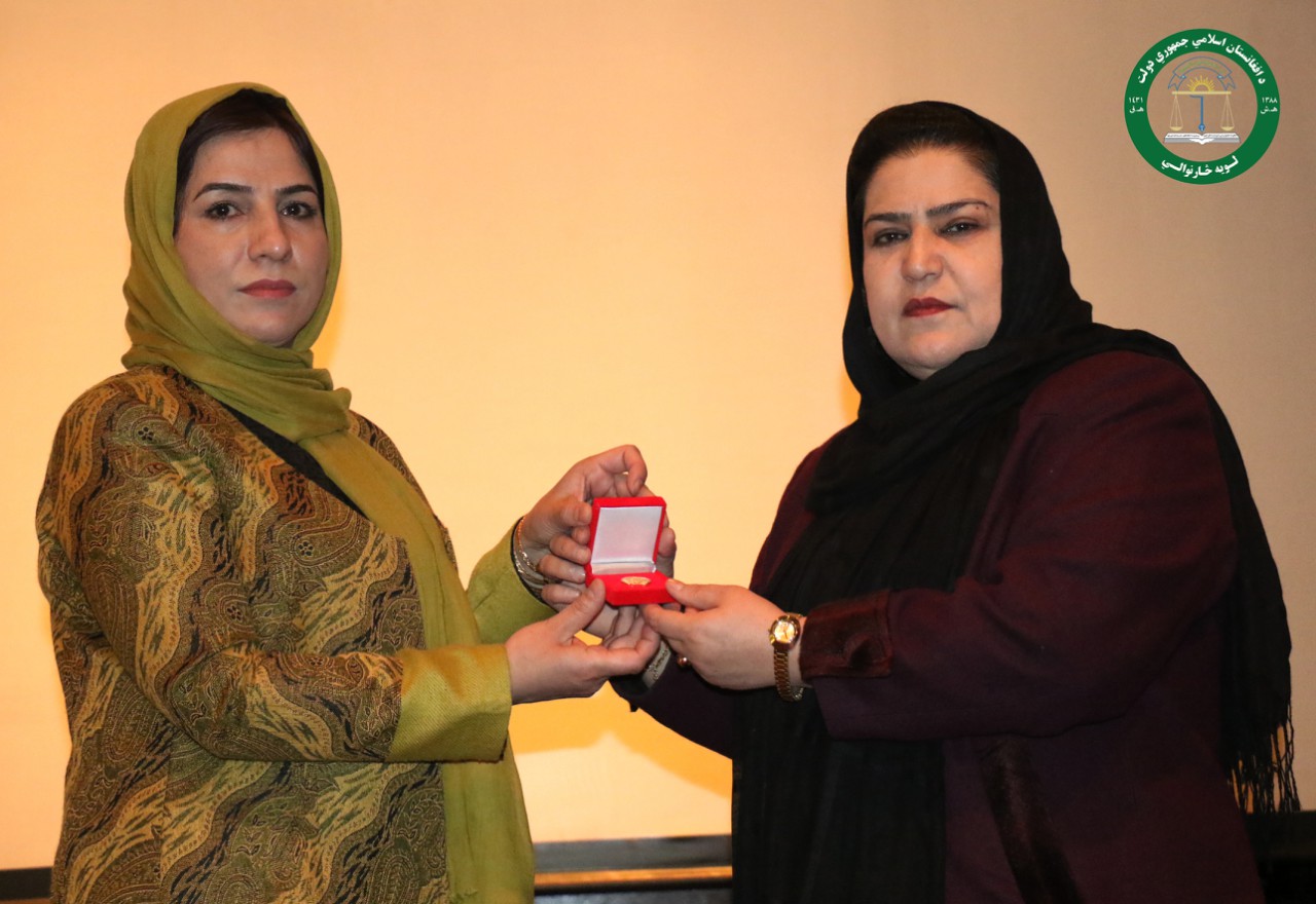 سینا شنا منصور